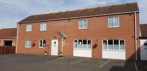Pigeon Cottage - Image 3
