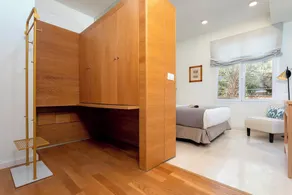 Exclusive Apartment 5BD in Seville. Carlos V - Image 4