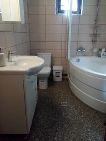 Family Friendly 2-bed Cottage in Periș - Image 3