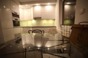 Apartament No 5 - Image 4