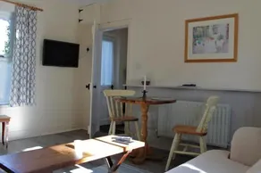 Remarkable Apartment in Kenmare Ireland - Image 3