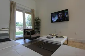 Aventura Home by Flatsaway - Image 2
