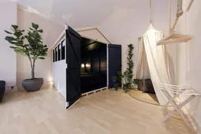The Beach Hut in Shoreditch, by the Design Traveller - Image 2