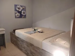 Selene's House - Image 5