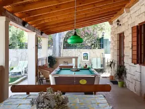 Charming Holiday Home With Private Pool - Image 5