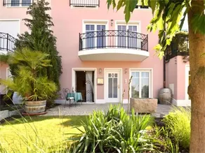 Lovely flat in Deggendorf with luxurious furnishings with southern flair - Image 3