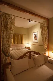 Amadryades Boutique Hotel - Image 2