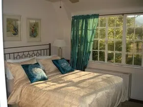 IvyWild Inn - Image 2