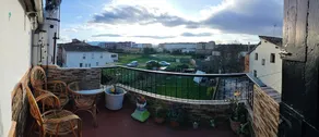 2 Bed Flat - Sleeps 4 - Parking - Wifi - Image 3