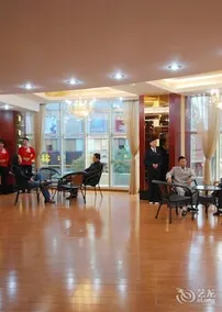 Jing Gu Hotel Kunming - Image 3