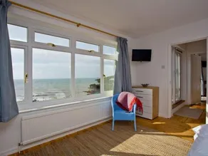 Lavender Hill House - Image 2