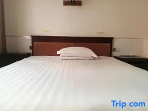 Yiyang Xinjia Hotel - Image 2