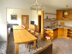 Spacious Holiday Home in B renstein with Garden - Image 2