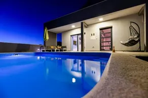 Luxurious Villa Natali - Image 5