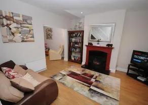 5 College Crescent - Image 4