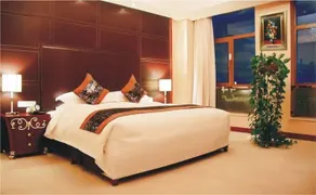Peoples Grand - Image 2