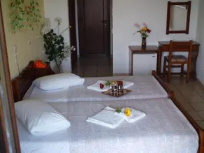 Hotel Kassandra - Image 2
