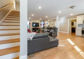 284 Newbuilt Entire House with Free Huge Parking Lot - Image 2