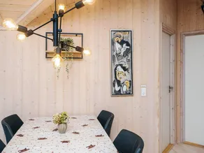 8 person holiday home in Ebeltoft-By Traum - Image 3
