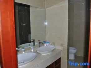 Caoyuan Xiongfeng Business Hotel - Image 5