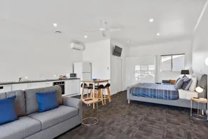 The Shark Apartments 3 - Image 1