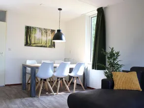 Single-storey house with garden, in a natural area - Image 3
