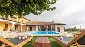 Rustical countryside villa with swimming pool in Sveti Lovre? - Image 3