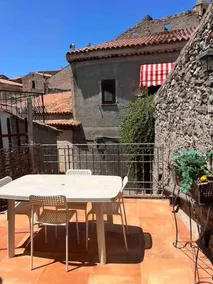 Scalea Historic Center Apartments - Image 3