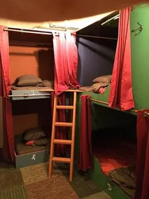 Redlight Historic Bunk Hotel and Speakeasy - Image 3
