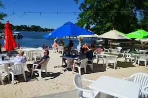 Lake Murray Resort & Marina - Image 4