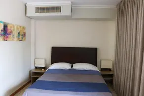 Cypres Hotel & Suites - Image 4