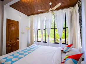 OYO 14757 Home Charming 2BHK Kundanoor - Image 3
