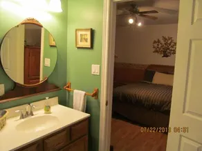 Twin Pines Bed & Breakfast - Image 3