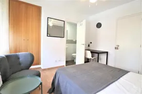 Suecia Apartamentos - Image 4