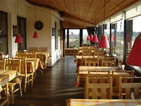 Motel Tevyne - Image 5