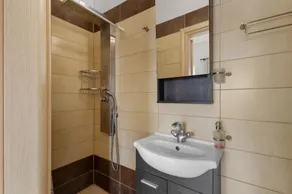 Stylish Home With Terrace & Parking - Image 3