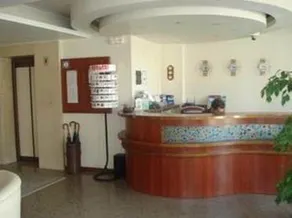Kapri Hotel - Image 5