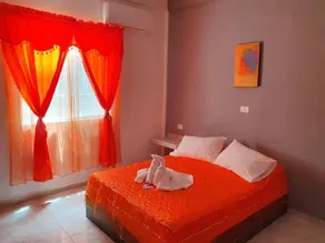Las Gardenias - Image 5