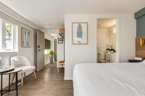 Page Point Inn - Image 5