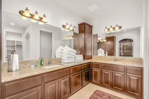 Green Hill Estate - Quiet Retreat - Image 3