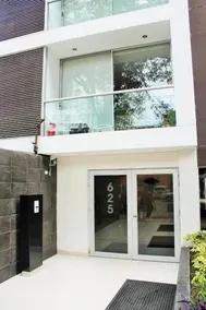 Espacio Luxury Apartments-San Martin - Image 2