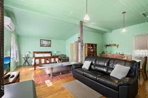 Elinike Guest Cottages - Image 2