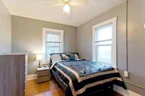 Amazing 5 Bedroom Downtown Ferndale House - Image 5
