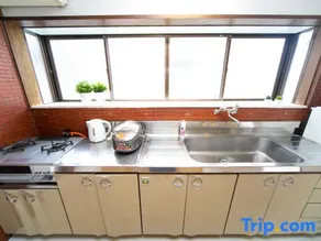 Higashiomi Large House - Image 3