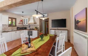 Nice Home In Krsan With Kitchen - Image 4