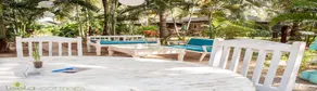 Sunway Cottages & Restaurant - Image 2