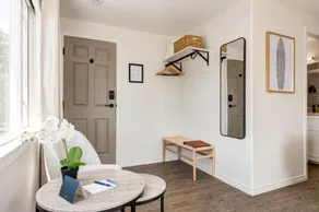 Page Point Inn - Image 4