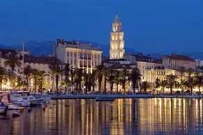 Luxury Accommodation Marino - Image 4