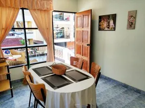 Waree's Guesthouse - Image 4
