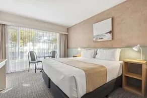 Buffalo Motor Inn - Image 3